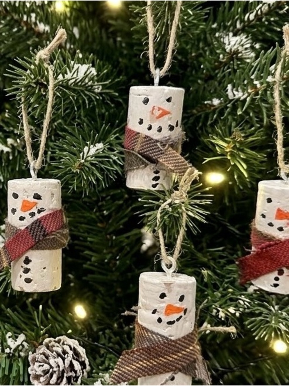 Set of 2 Handmade Wine Cork Snowman Christmas Ornaments ⛄️
